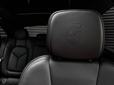 2025 Porsche Macan Macan