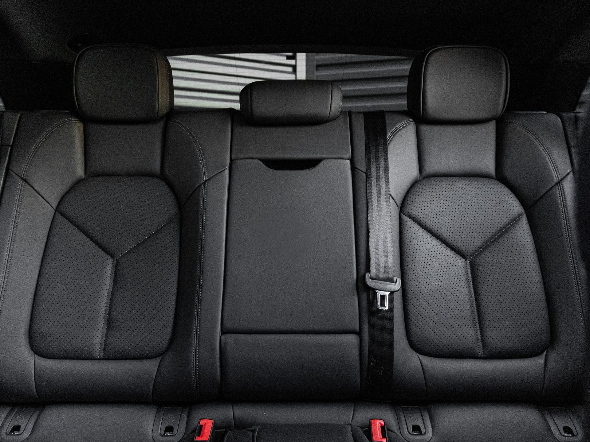 2022 Porsche Macan Macan