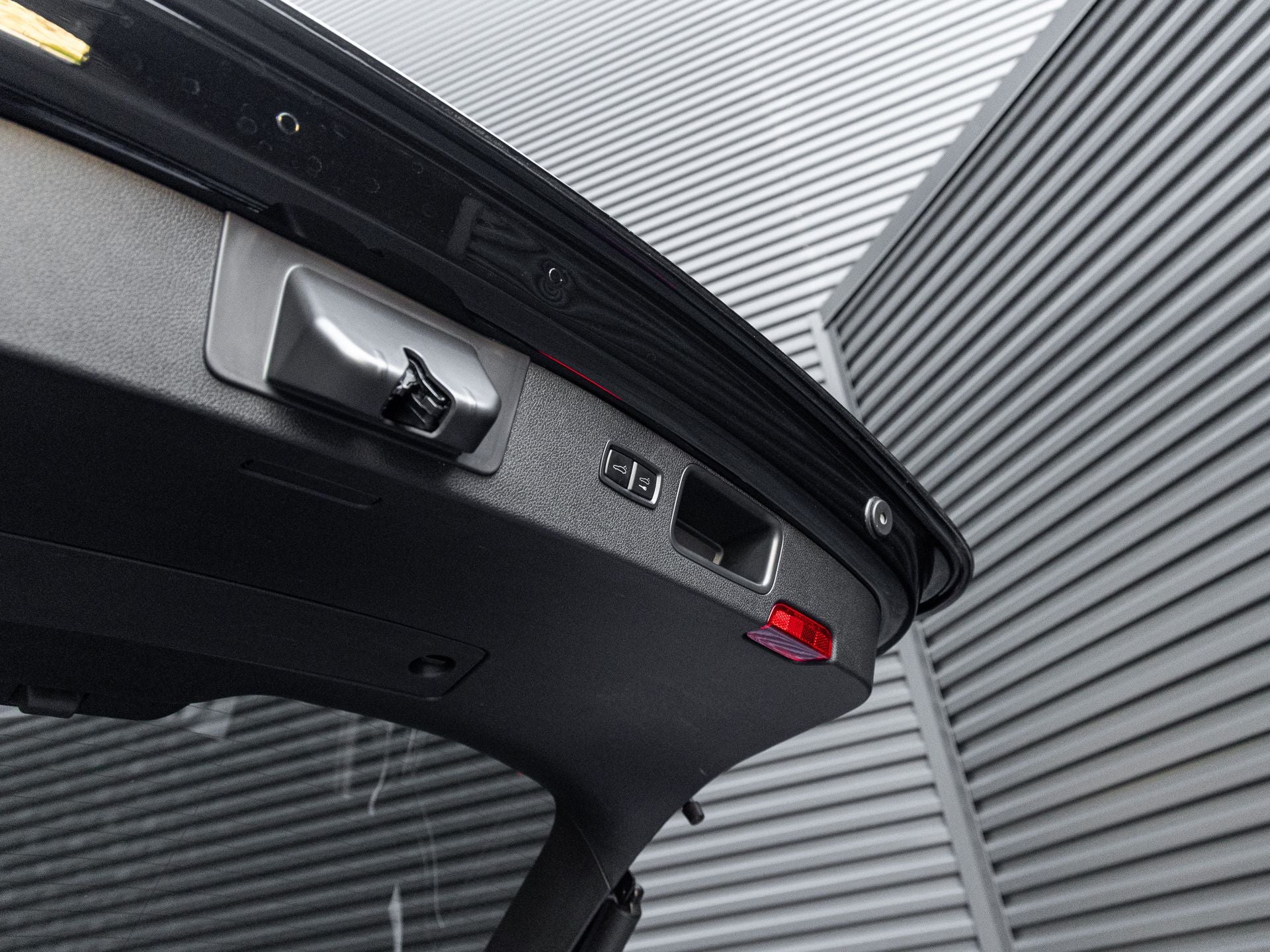 2022 Porsche Macan Macan