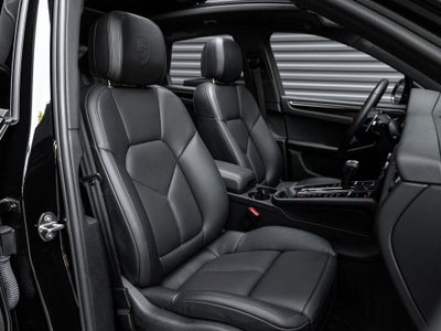 2022 Porsche Macan Macan