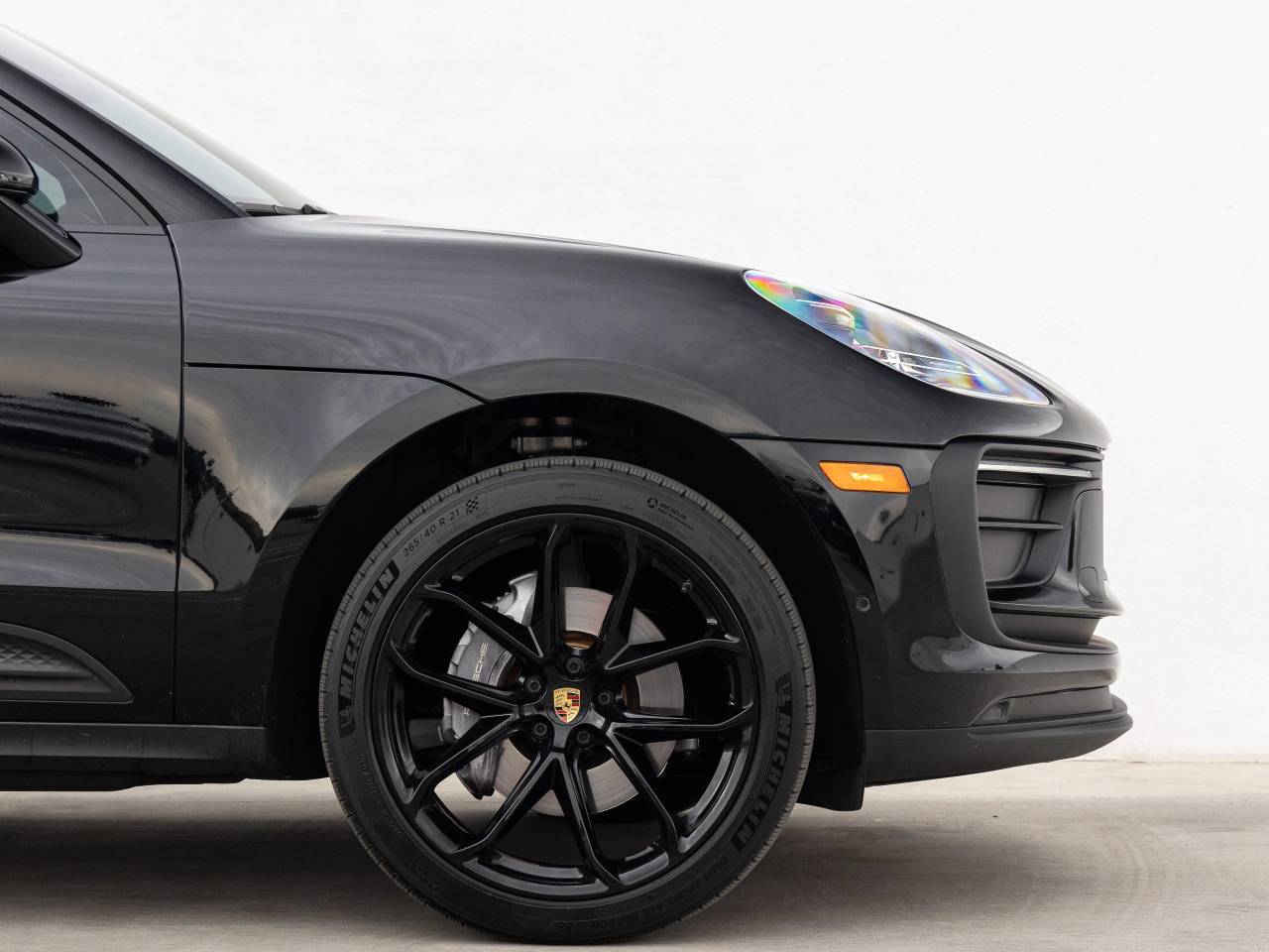 2022 Porsche Macan Base