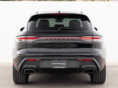 2022 Porsche Macan Macan