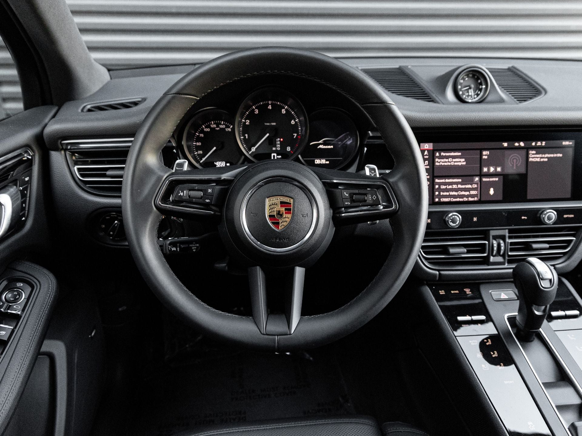 2025 Porsche Macan Macan