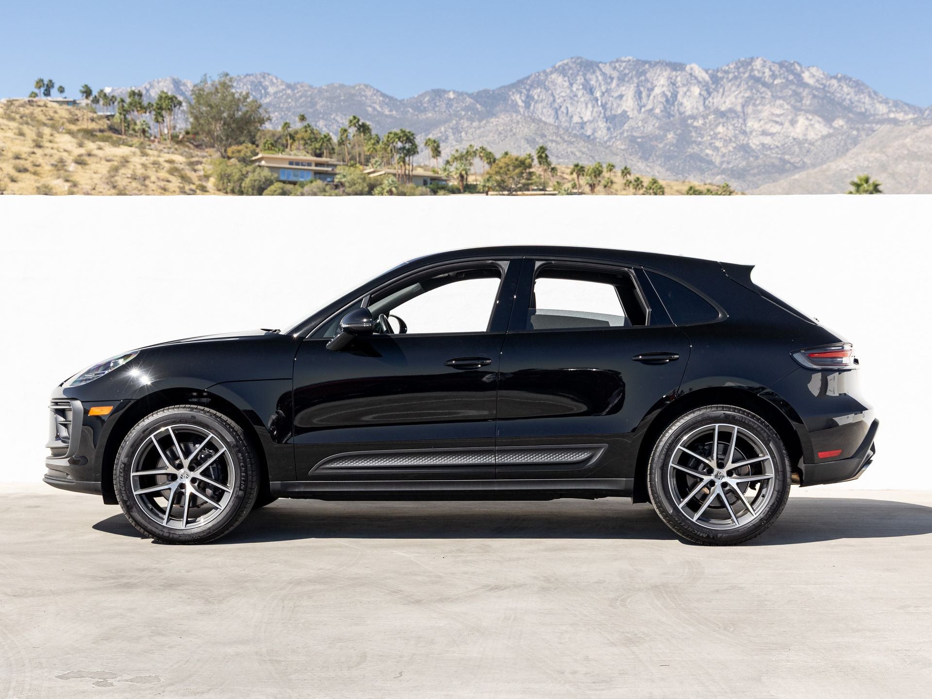 2025 Porsche Macan Macan