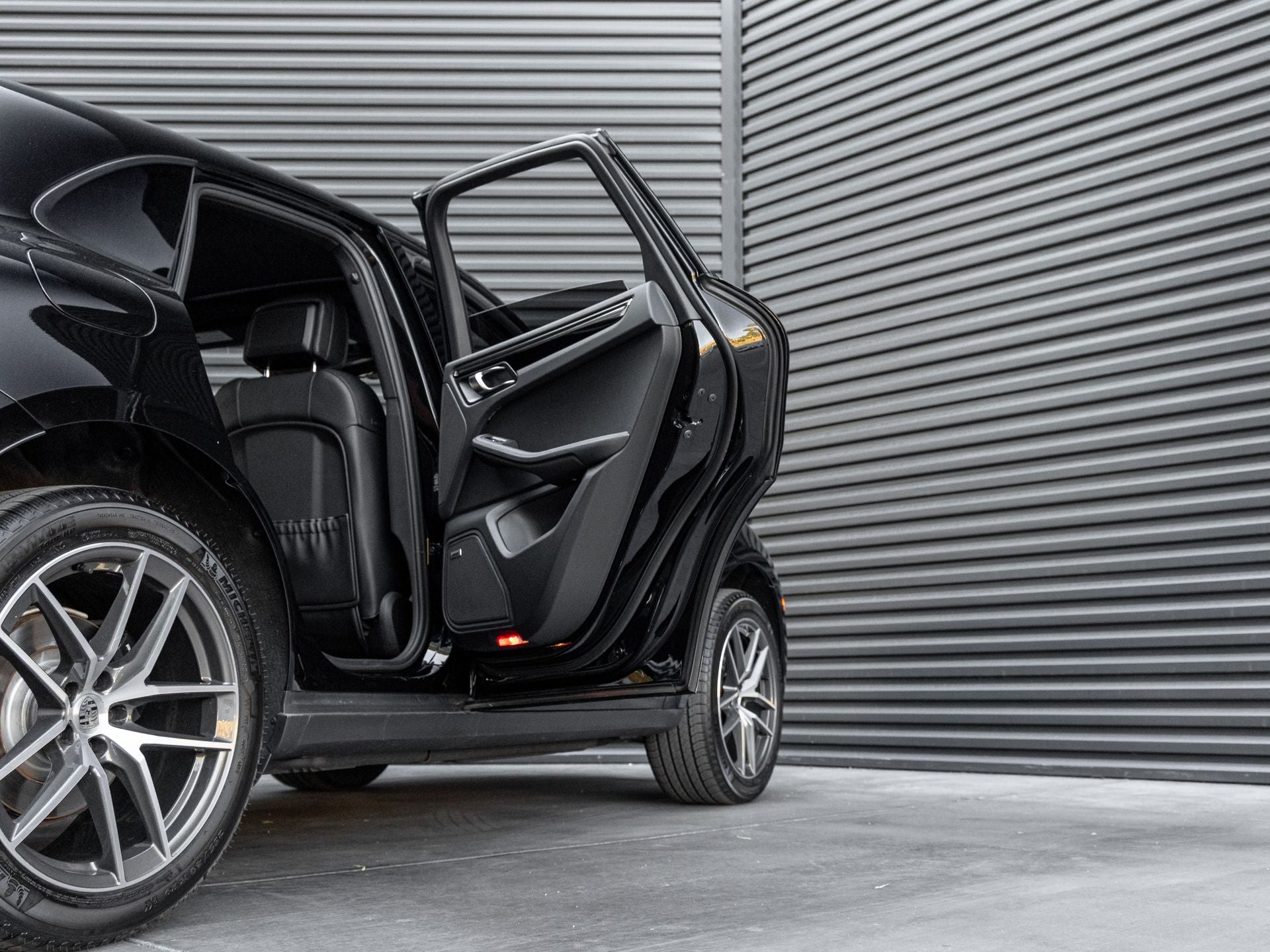 2025 Porsche Macan Macan