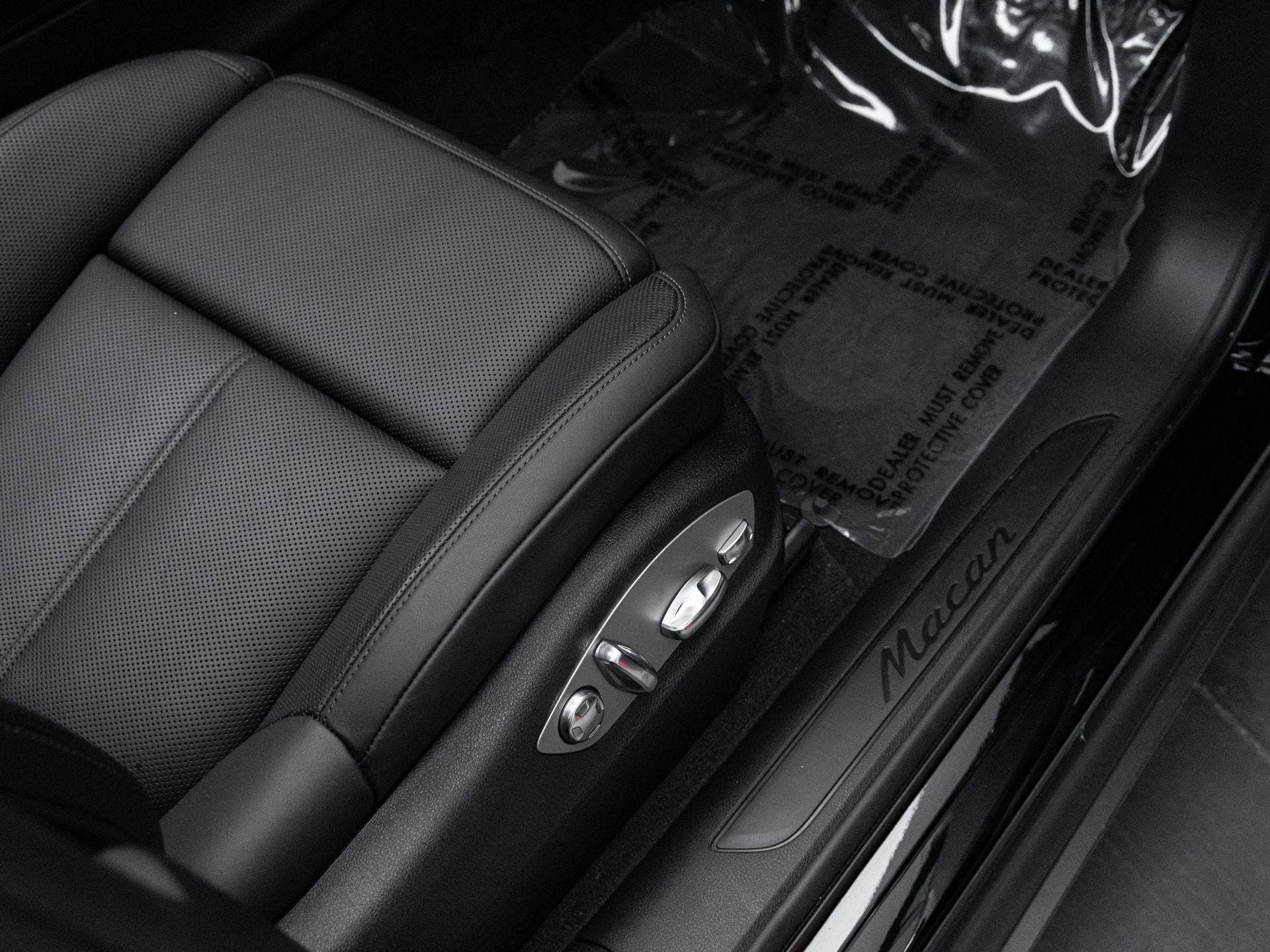 2025 Porsche Macan Macan