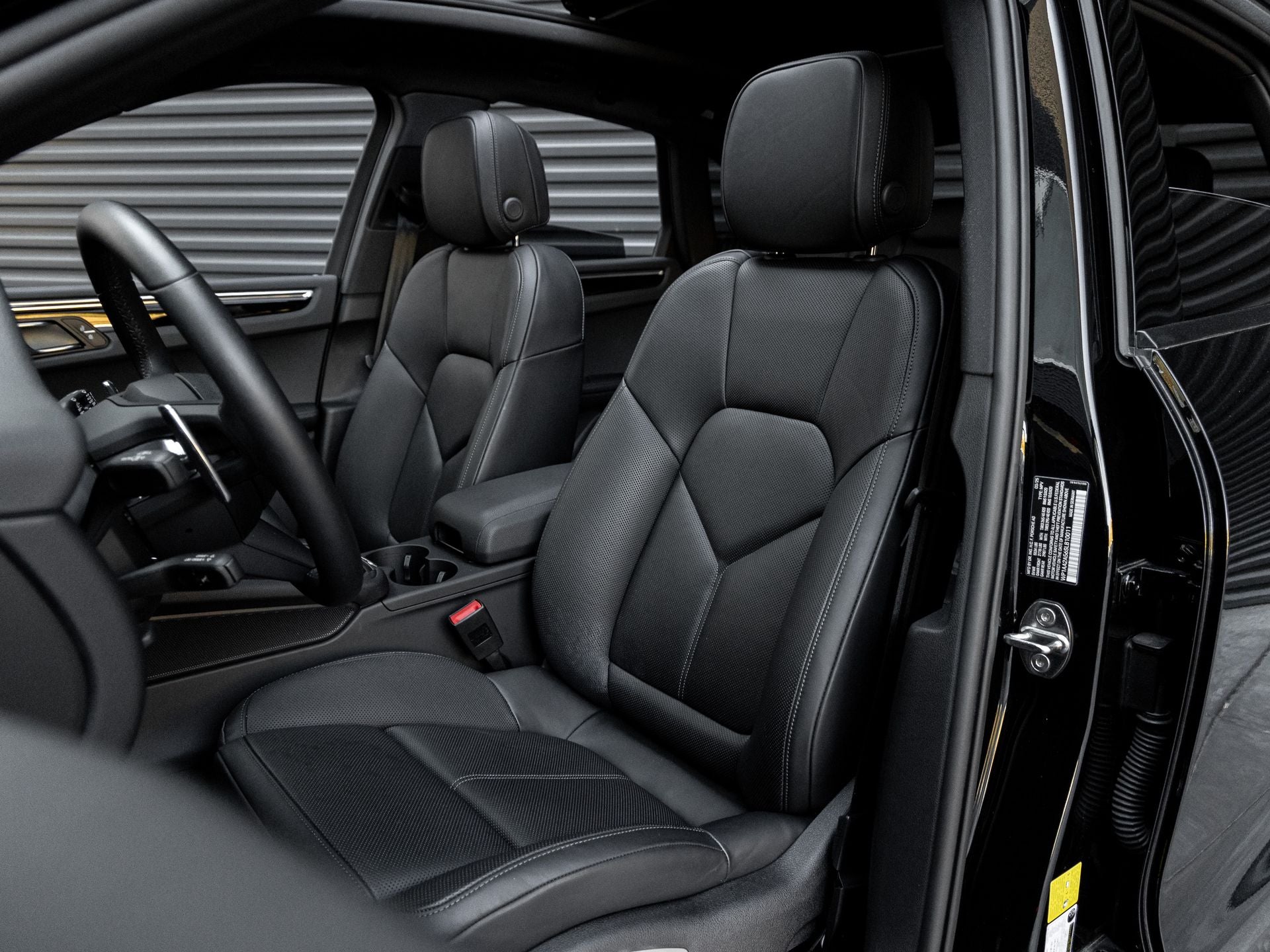 2025 Porsche Macan Macan