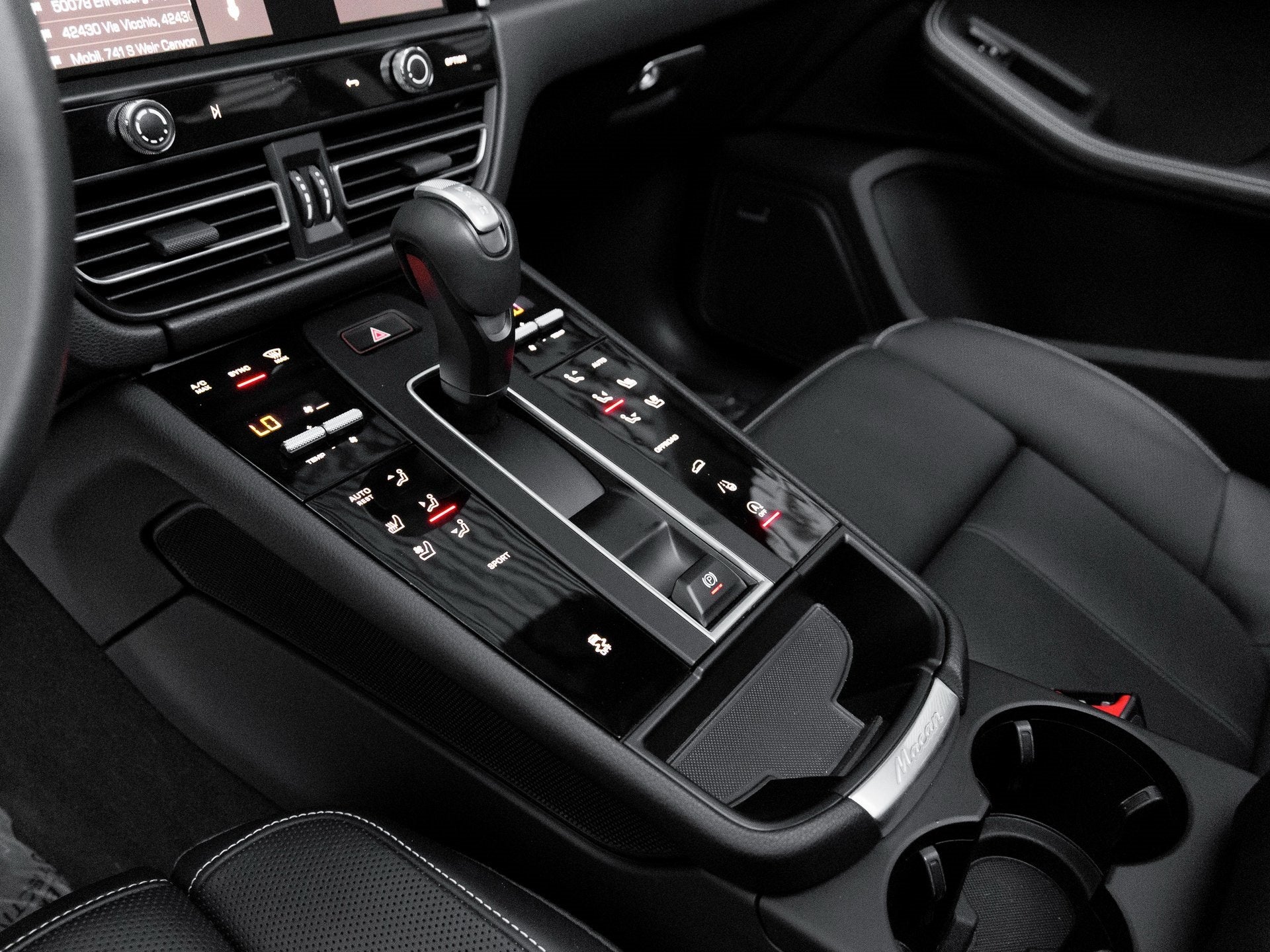 2025 Porsche Macan Macan