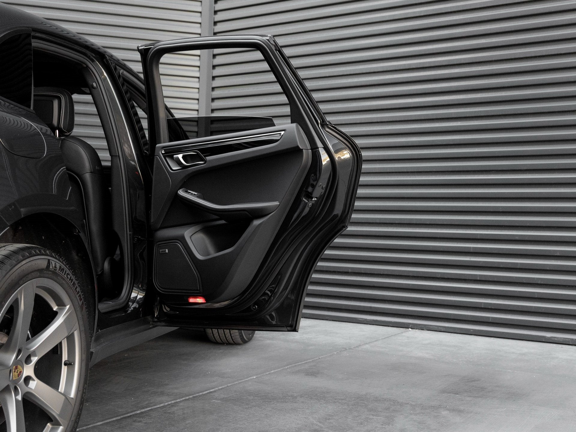 2025 Porsche Macan Macan