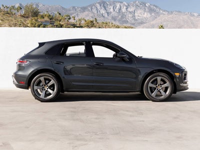 2025 Porsche Macan Macan