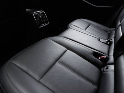 2025 Porsche Macan T