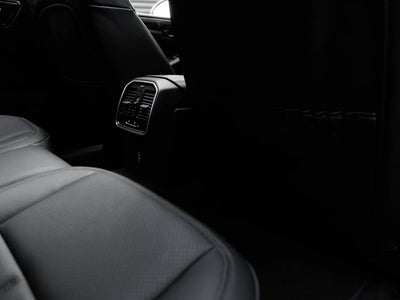 2025 Porsche Macan T