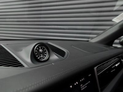 2026 Porsche Macan Macan T