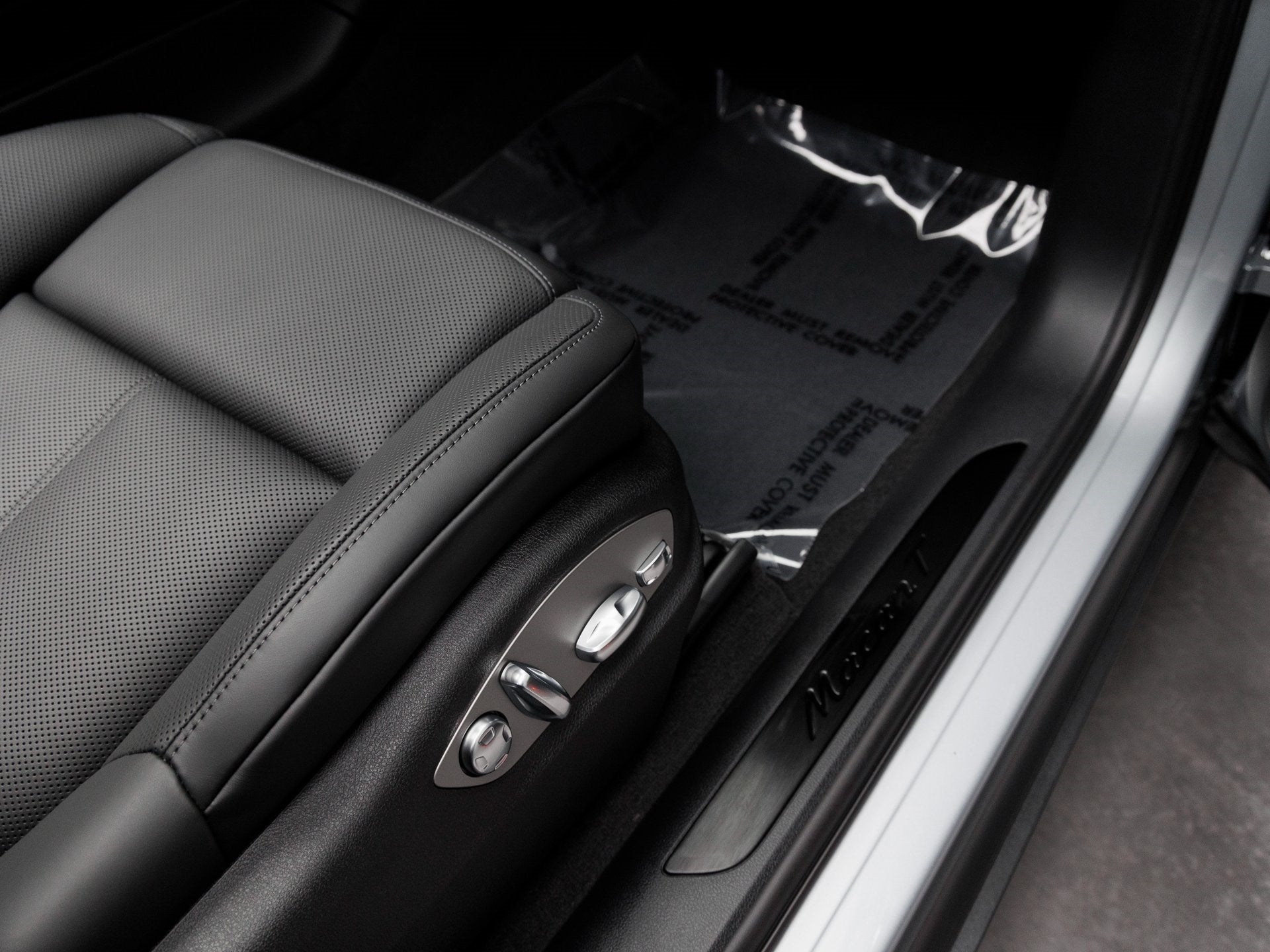 2026 Porsche Macan Macan T