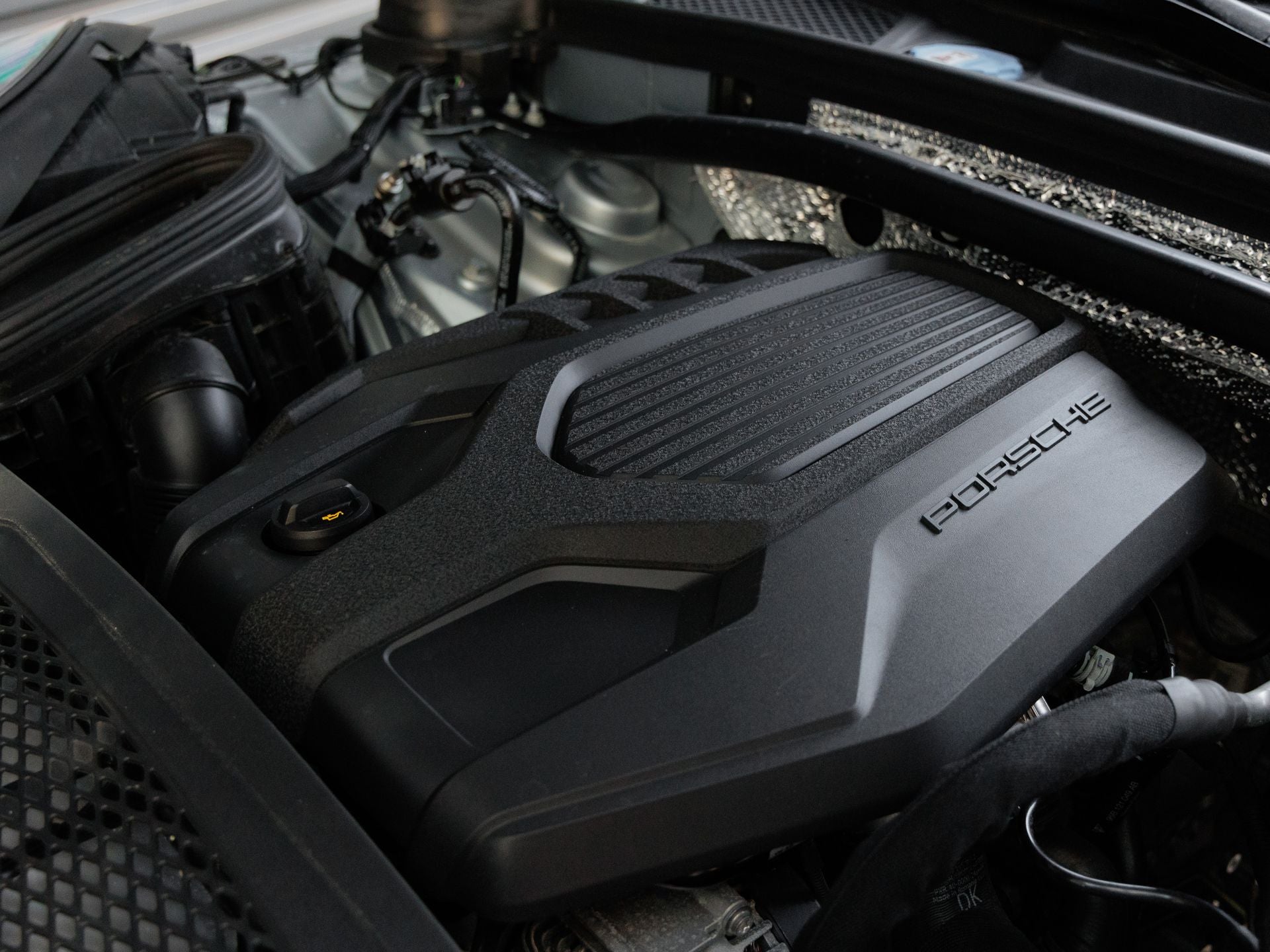 2026 Porsche Macan Macan T