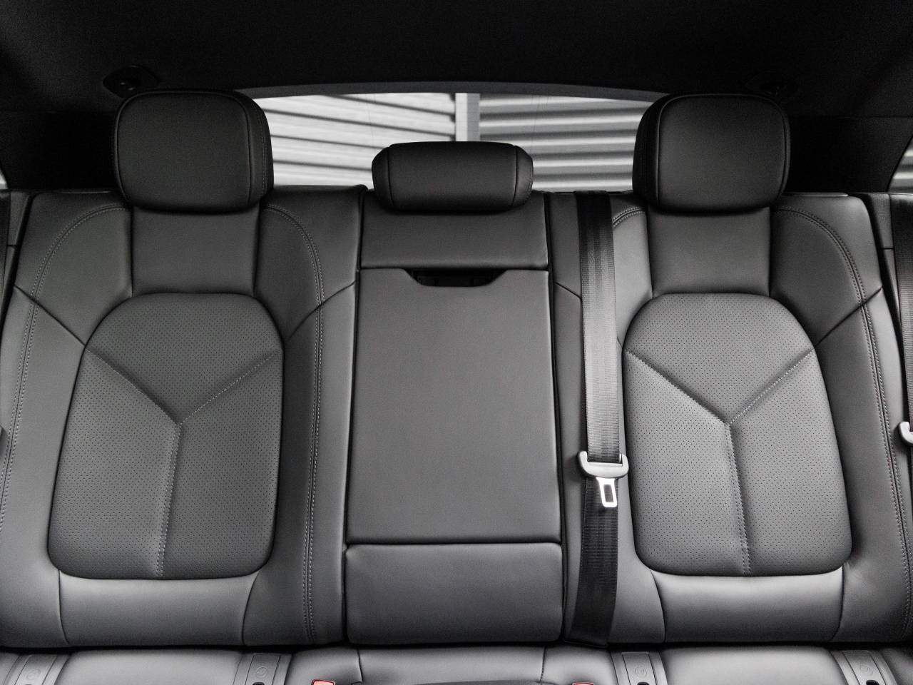 2026 Porsche Macan Macan T