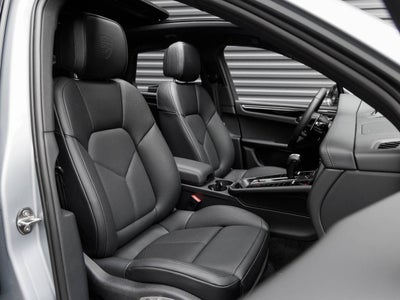 2026 Porsche Macan Macan T