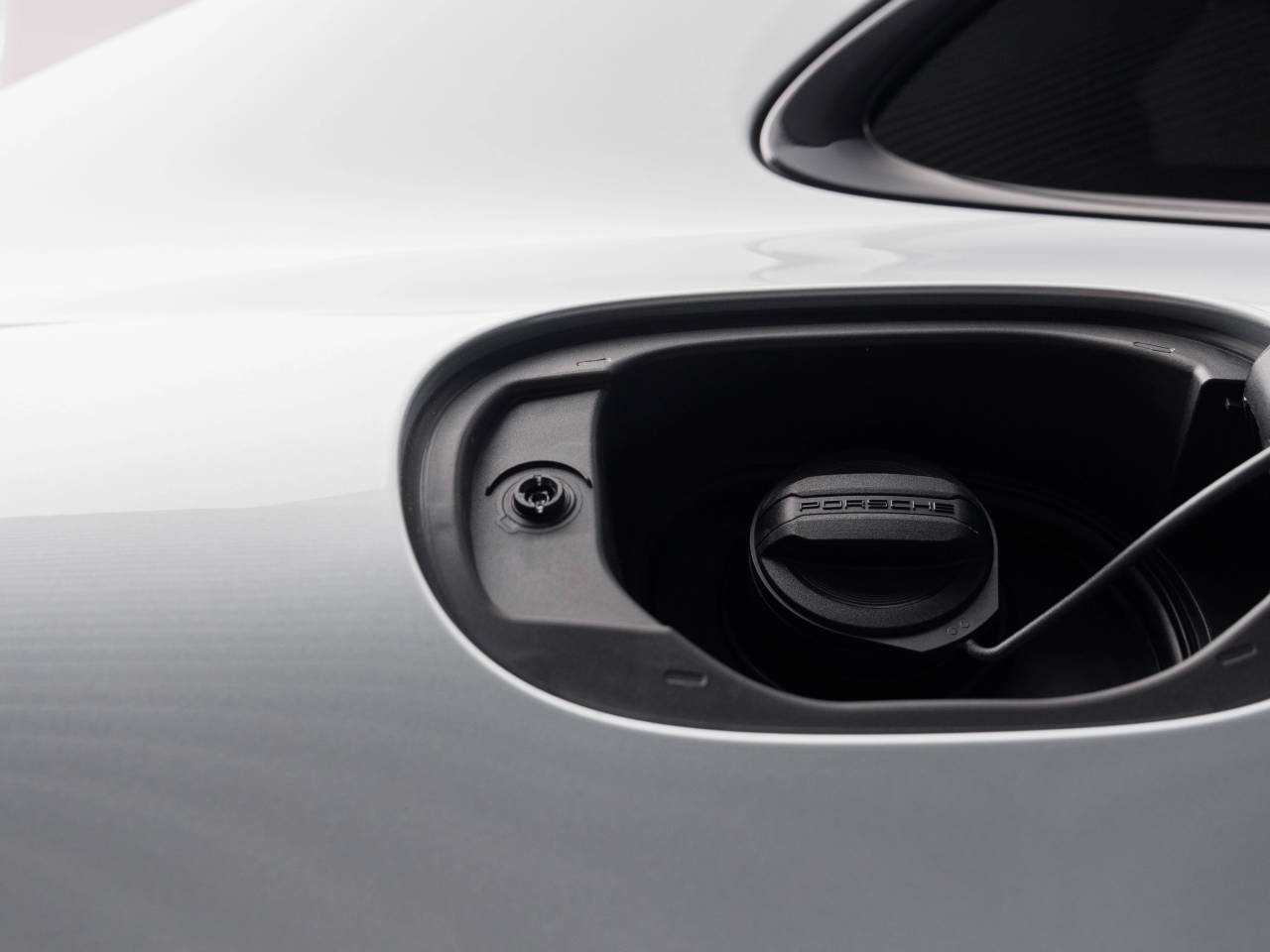 2026 Porsche Macan Macan T