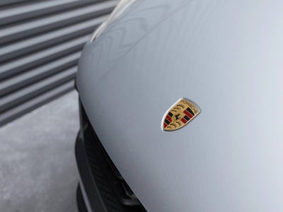 2026 Porsche Macan Macan T