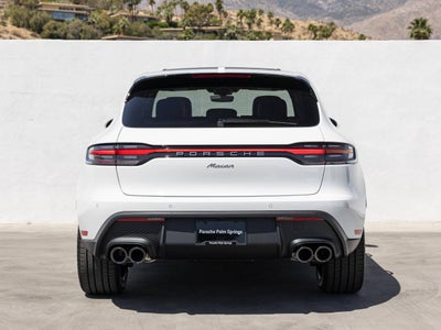 2026 Porsche Macan Base