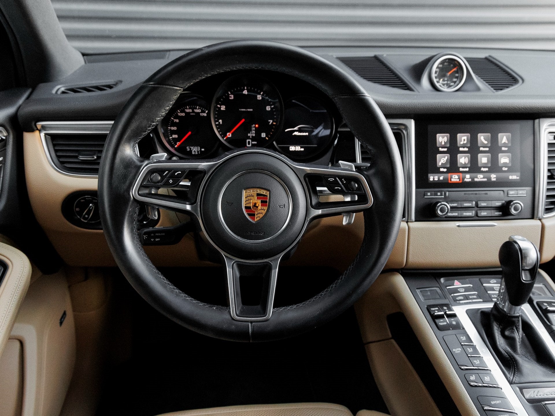 2018 Porsche Macan Sport Edition