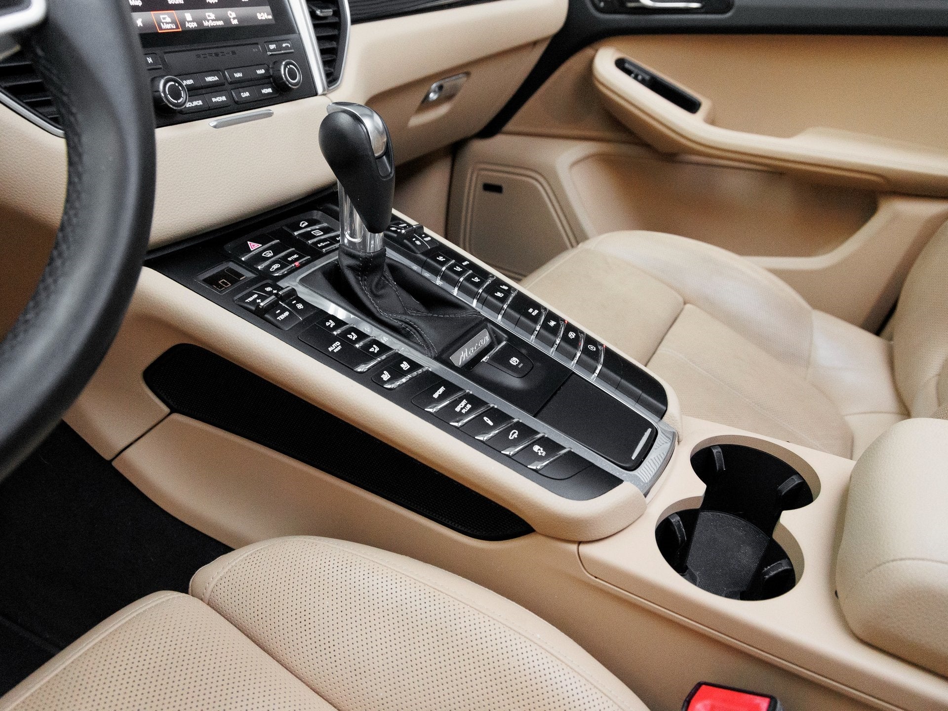 2018 Porsche Macan Sport Edition