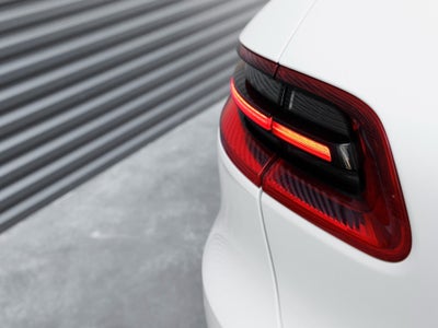 2018 Porsche Macan Sport Edition