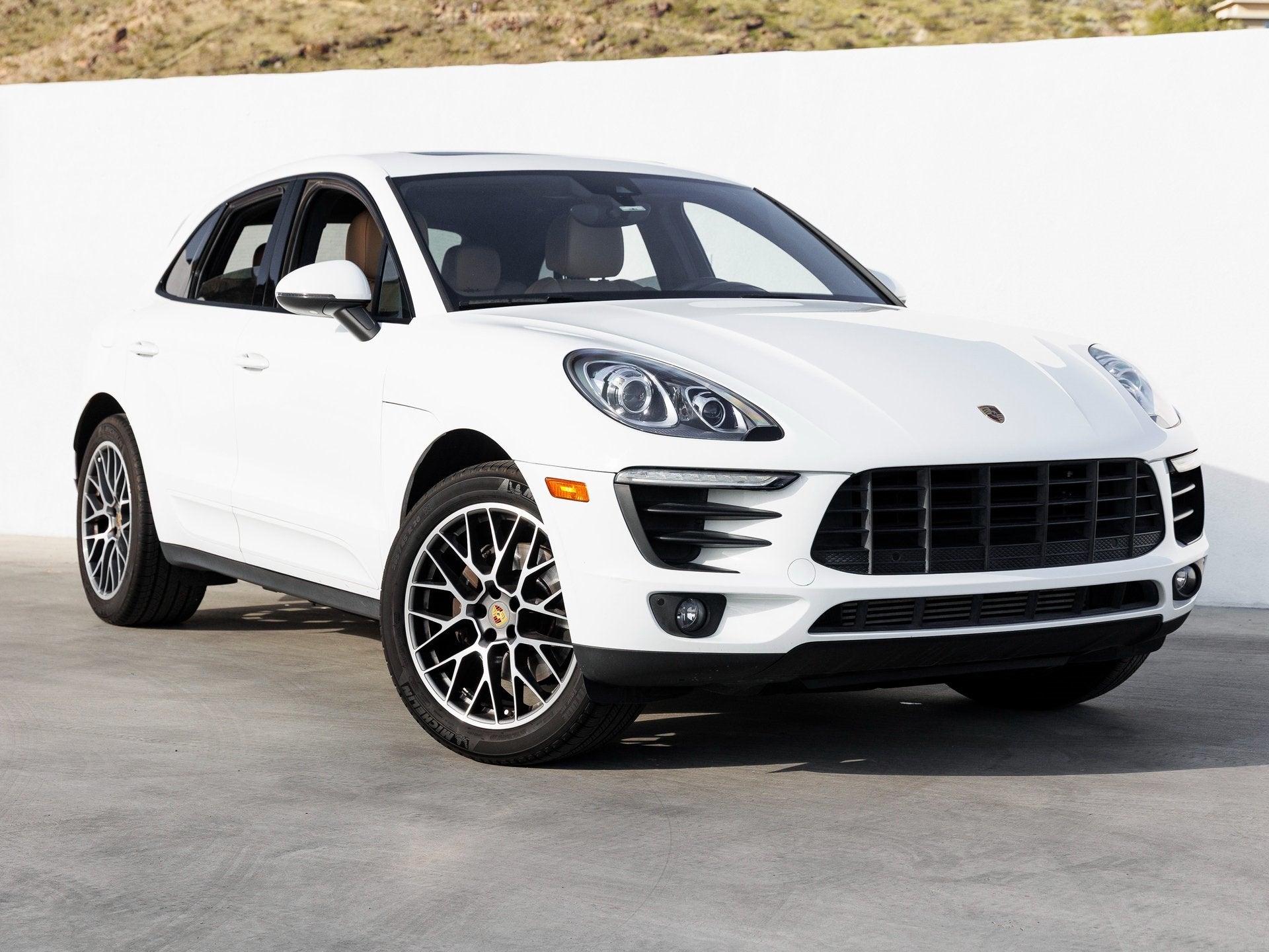 2018 Porsche Macan Sport Edition
