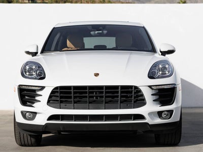 2018 Porsche Macan Macan Sport Edition