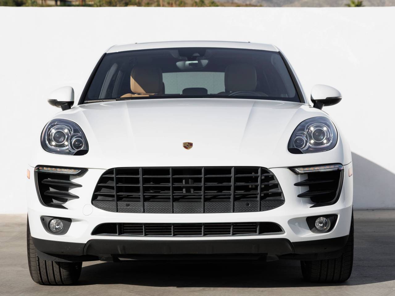 2018 Porsche Macan Macan Sport Edition
