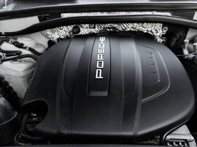 2018 Porsche Macan Macan Sport Edition