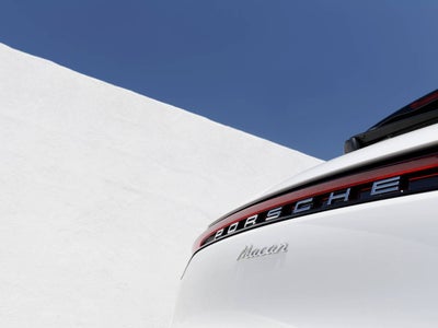 2025 Porsche Macan Macan