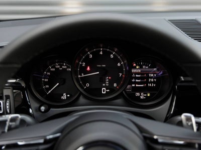 2025 Porsche Macan Macan