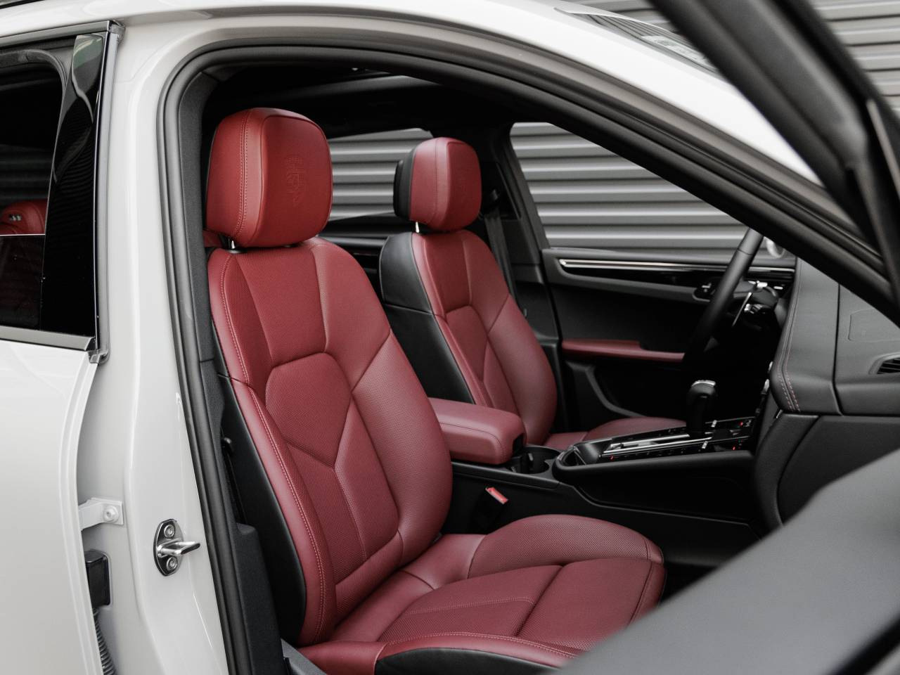 2025 Porsche Macan Macan