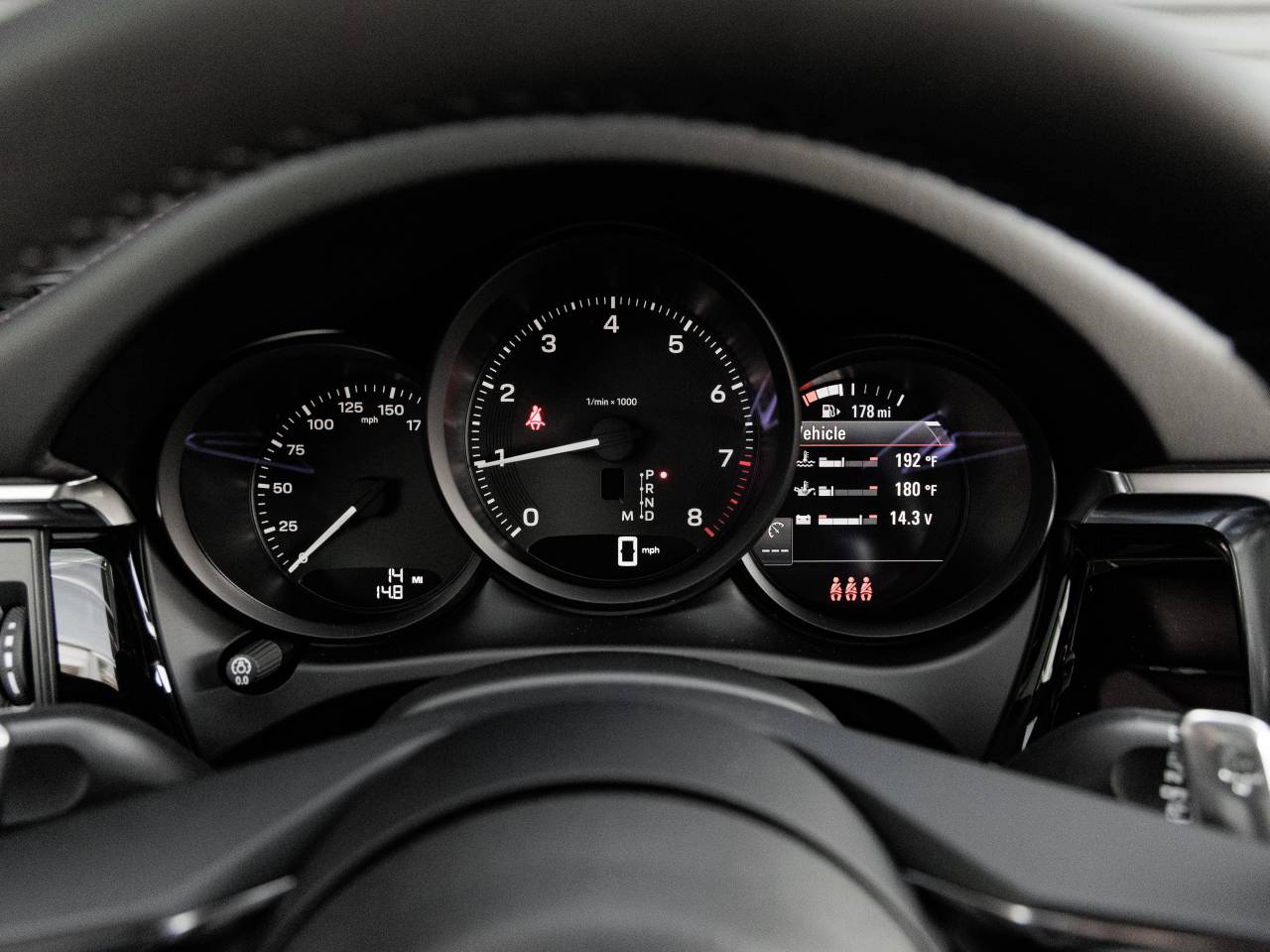 2025 Porsche Macan Macan