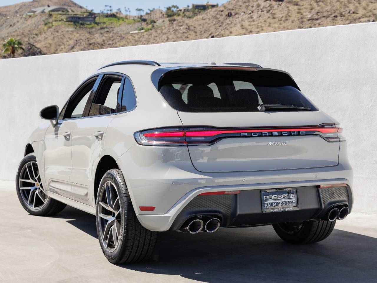 2025 Porsche Macan Macan