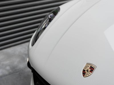 2025 Porsche Macan Macan