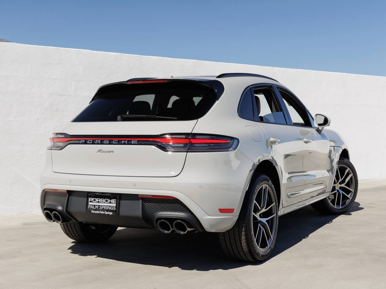 2025 Porsche Macan Macan