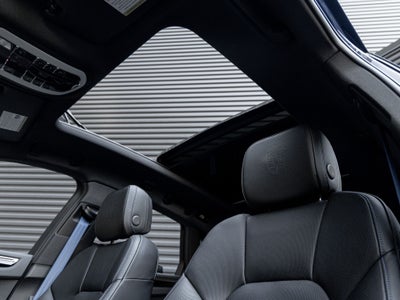 2025 Porsche Macan T