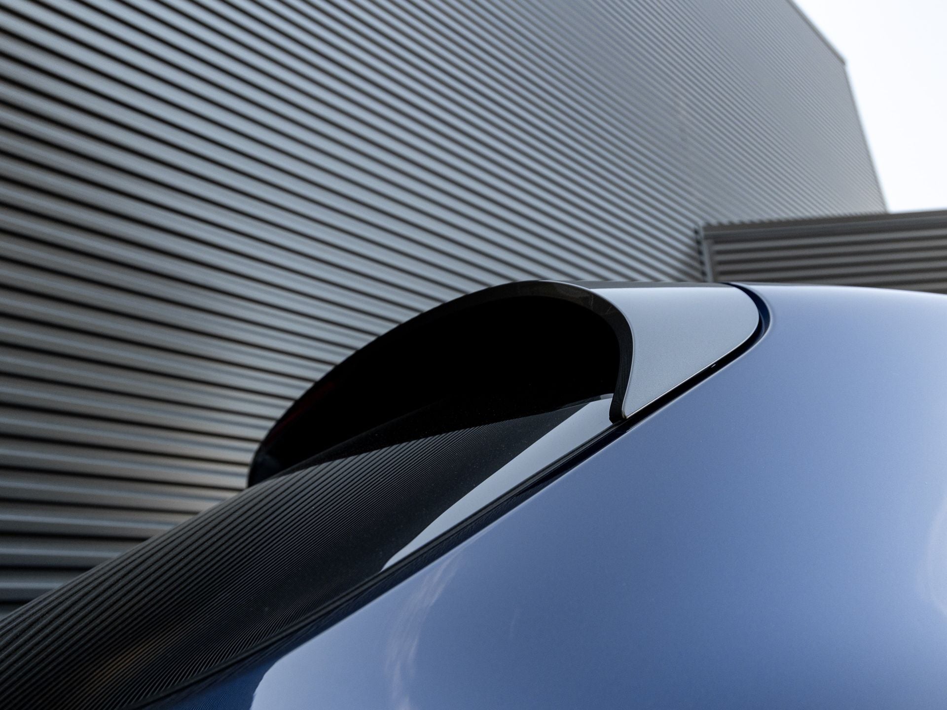 2025 Porsche Macan T