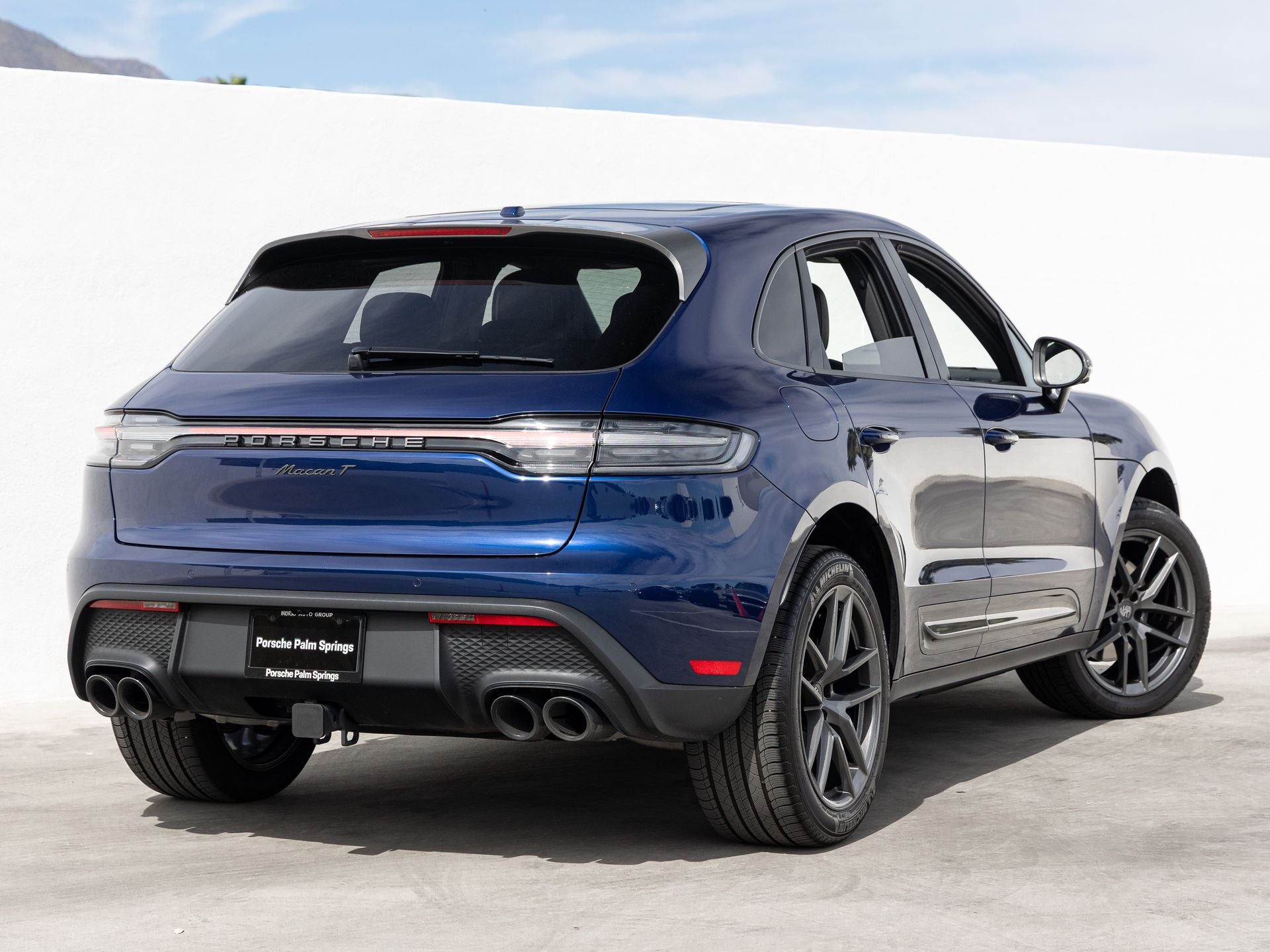 2025 Porsche Macan T
