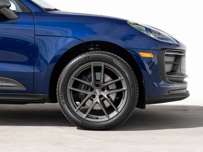 2025 Porsche Macan Macan T