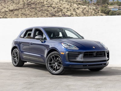 2025 Porsche Macan Macan T