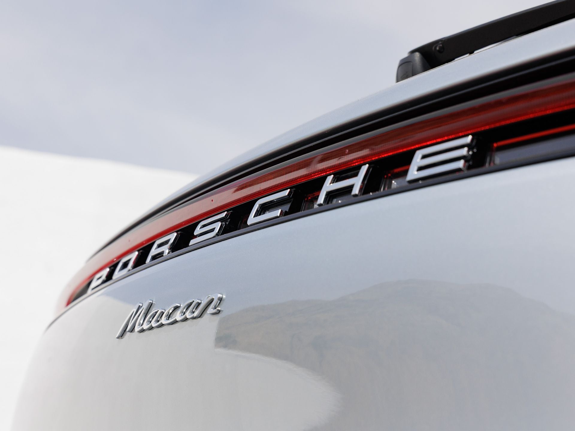 2026 Porsche Macan Macan