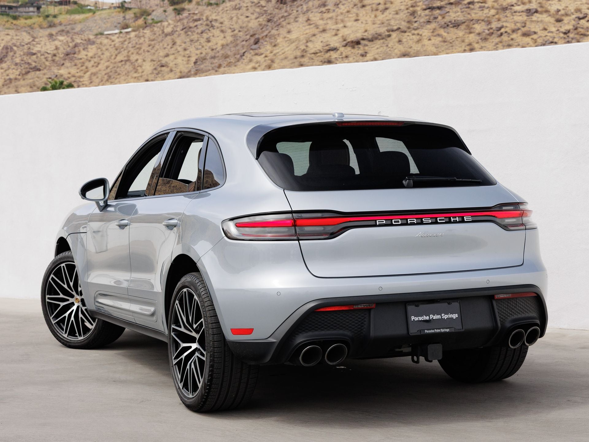 2026 Porsche Macan Macan