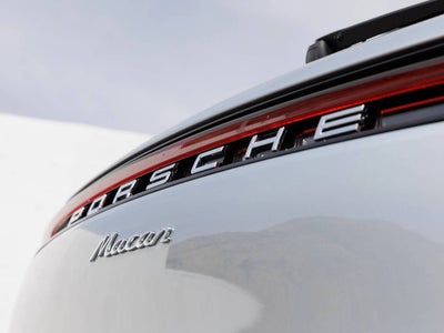 2026 Porsche Macan Macan