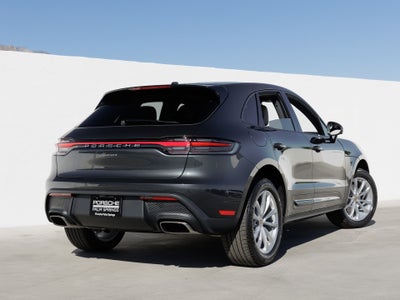 2026 Porsche Macan Base