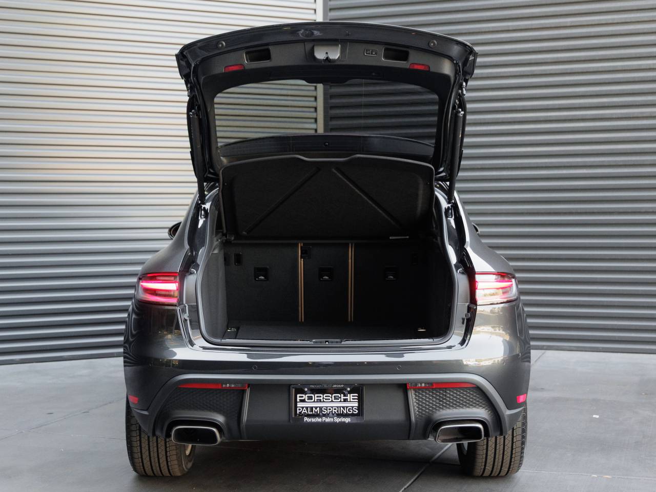 2026 Porsche Macan Macan