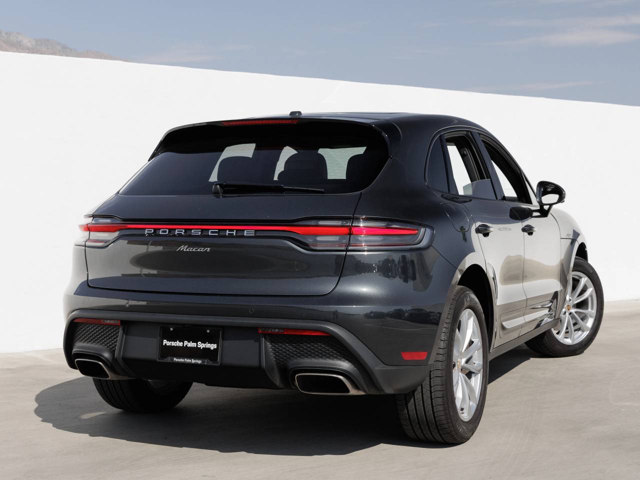 2026 Porsche Macan Macan
