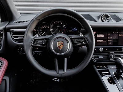 2026 Porsche Macan Macan